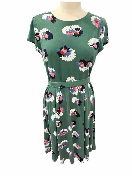 Boden Dresses & Skirts - Boden Green Floral Belted Dress with Multicolor Blooms